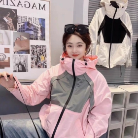 MẪU ÁO KHOÁC NỮ 2023 NO12?