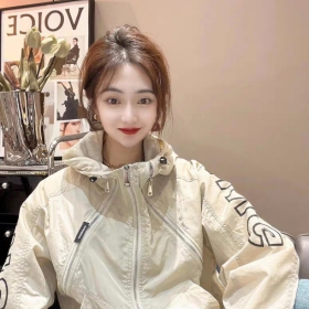 MẪU ÁO KHOÁC NỮ 2023 NO35?