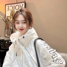 MẪU ÁO KHOÁC NỮ 2023 NO36?