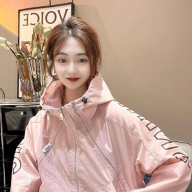 MẪU ÁO KHOÁC NỮ 2023 NO37?