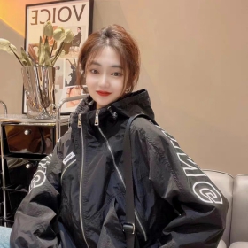 MẪU ÁO KHOÁC NỮ 2023 NO39?