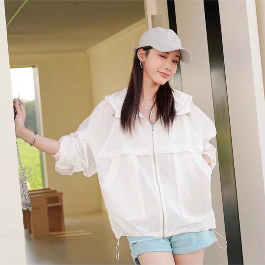 MẪU ÁO KHOÁC NỮ 2023 NO24